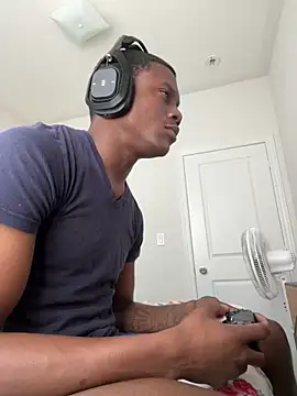 labishyoung25 online show from February 2026 03:29:02 PM