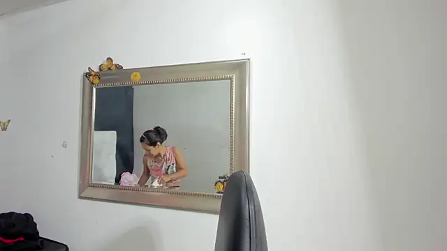 evelynesex online show from February 2026 03:46:02 AM