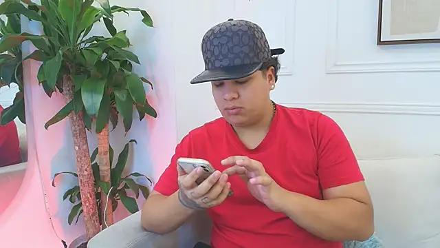 Naim Bennetsex online show from December 2025 06:37:02 PM