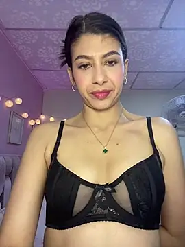 Lenapink19 online show from February 2026 10:31:01 PM