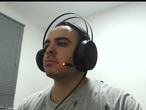 Ana ThiagoxX online show from February 2026 06:21:01 AM