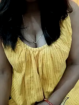 Hot-Risa online show from December 2025 03:06:01 PM