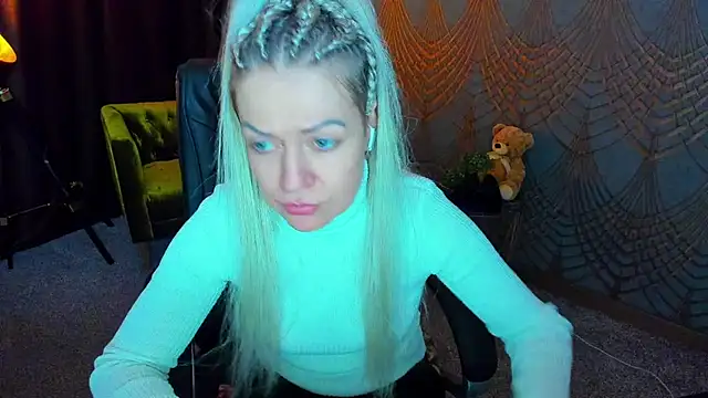 Anna Snows online show from April 2026 05:21:02 AM