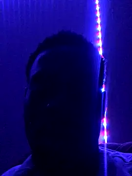 Snapshot of broskies777 chatting on October 2025 07:53:02 PM broskies777 online show from October 2025 07:53:02 PM