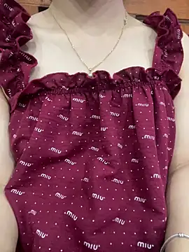 -NhaKy22 online show from October 2025 02:17:02 PM