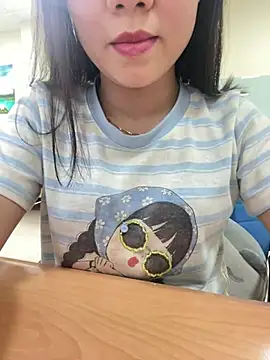Snapshot of -NhaKy22 chatting on July 2026 02:15:02 AM -NhaKy22 online show from July 2026 02:15:02 AM