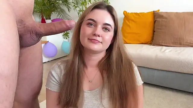 Snapshot of maria_and_alex chatting on May 2026 12:44:01 PM maria and alex online show from May 2026 12:44:01 PM