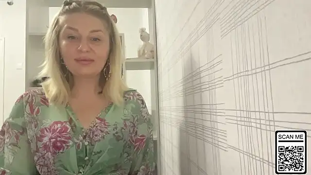 Blondie xoxoxo online show from November 2025 06:52:02 PM