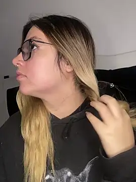 Blair Bunnyy online show from January 2026 08:16:01 AM