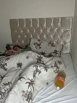 Snapshot of Charsworld chatting on November 2025 09:06:01 PM Charsworld online show from November 2025 09:06:01 PM