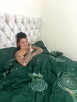 Snapshot of Charsworld chatting on November 2025 09:30:01 AM Charsworld online show from November 2025 09:30:01 AM