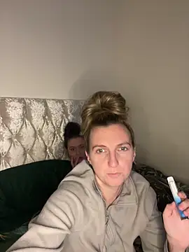 Snapshot of Charsworld chatting on December 2025 06:25:01 PM Charsworld online show from December 2025 06:25:01 PM