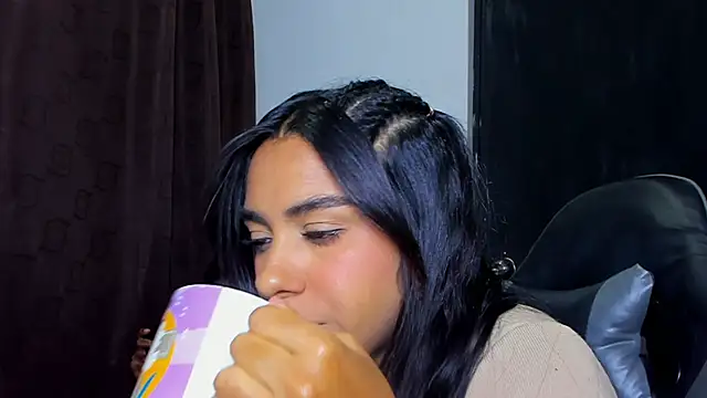 violet and myers online show from April 2026 12:54:02 AM