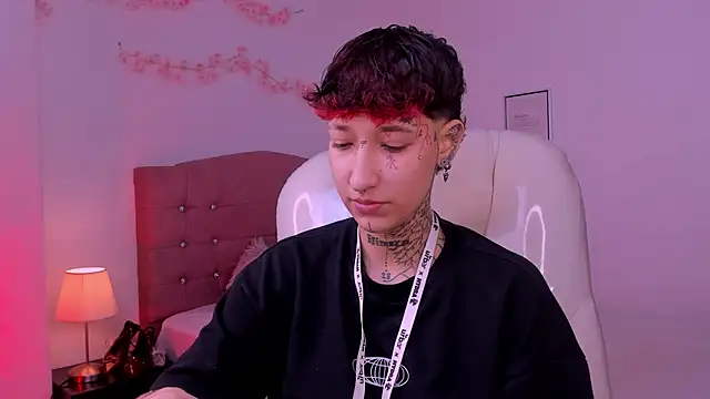 Snapshot of Luci_Rose chatting on May 2026 01:39:02 PM Luci Rose online show from May 2026 01:39:02 PM