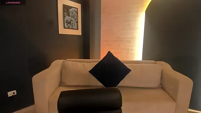 AyshelBrown online show from February 2026 05:02:02 AM