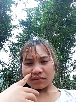 Snapshot of EllyBaby20 chatting on May 2026 02:39:01 AM EllyBaby20 online show from May 2026 02:39:01 AM