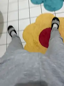 Dicksxd online show from October 2025 03:42:01 PM