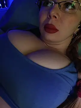 BunnyFoxy777 online show from February 2026 01:05:02 PM