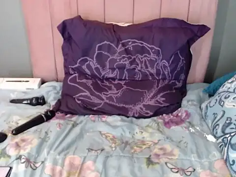 SWEETBERRYxXx online show from February 2026 06:40:01 AM