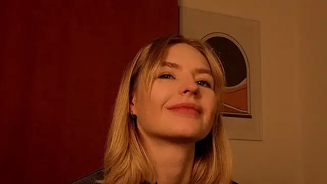 Snapshot of Sunshine_Angell chatting on January 2026 09:06:02 PM Sunshine Angell online show from January 2026 09:06:02 PM