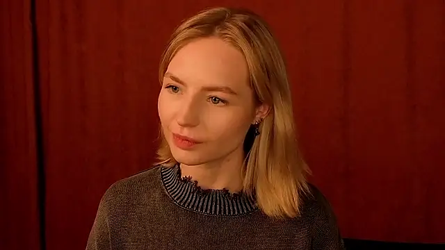 Snapshot of Sunshine_Angell chatting on January 2026 10:25:02 PM Sunshine Angell online show from January 2026 10:25:02 PM