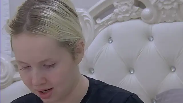 EllieFrosty  online show from July 2026 08:07:02 PM
