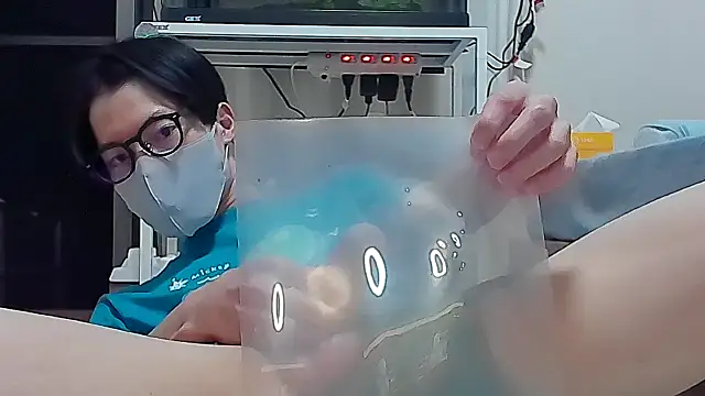 saitama0038 online show from September 2025 04:39:01 PM