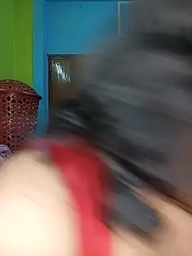 extreamhot1 online show from November 2025 07:47:02 AM