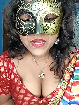 extreamhot1 online show from November 2025 07:40:02 PM