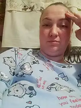 Kiss Eva online show from February 2025 08:34:01 PM