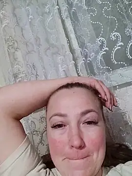 Kiss Eva online show from February 2026 05:25:01 PM