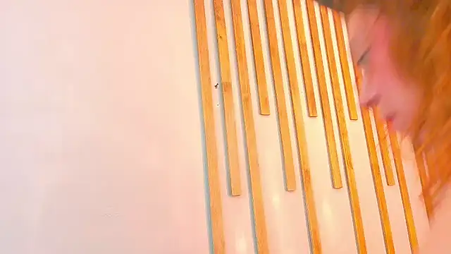 Angel saez online show from October 2025 12:04:02 PM