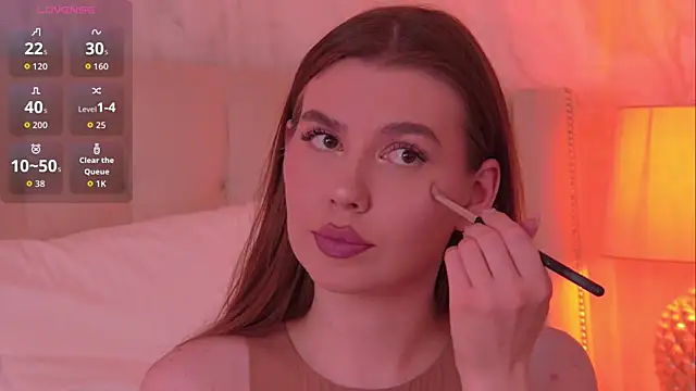 Snapshot of AshleyEvance chatting on July 2026 06:43:02 AM AshleyEvance online show from July 2026 06:43:02 AM