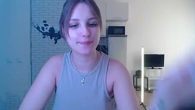 Snapshot of Leonaalove chatting on April 2026 11:22:02 AM Leonaalove online show from April 2026 11:22:02 AM
