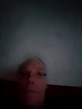 Snapshot of VOSGIEN87 chatting on March 2026 06:37:01 AM VOSGIEN87 online show from March 2026 06:37:01 AM