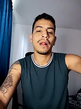 Juann-cock online show from November 2025 02:18:01 PM