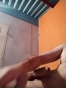 Snapshot of KingMaxiZ chatting on October 2025 05:17:02 AM KingMaxiZ online show from October 2025 05:17:02 AM