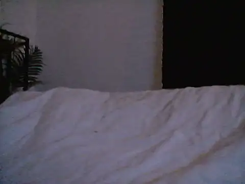 SelenaPromes online show from September 2025 11:04:02 PM