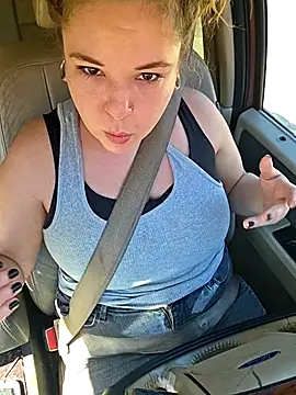 LacyLaurent online show from November 2025 06:40:02 PM