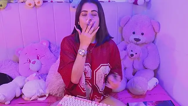 bella thixx online show from March 2026 04:08:02 AM