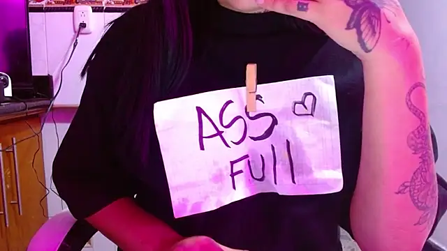 Danna Nasty online show from October 2025 09:05:02 PM