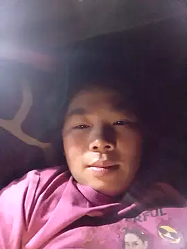 Snapshot of quynhkoolbae chatting on October 2025 08:30:01 PM quynhkoolbae online show from October 2025 08:30:01 PM