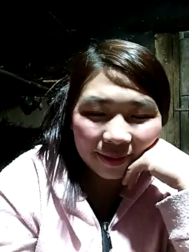 Snapshot of quynhkoolbae chatting on November 2025 02:06:01 PM quynhkoolbae online show from November 2025 02:06:01 PM