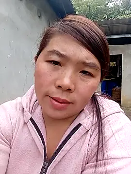 Snapshot of quynhkoolbae chatting on November 2025 02:10:01 AM quynhkoolbae online show from November 2025 02:10:01 AM