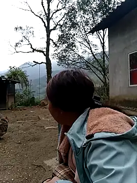 Snapshot of quynhkoolbae chatting on November 2025 11:26:01 PM quynhkoolbae online show from November 2025 11:26:01 PM