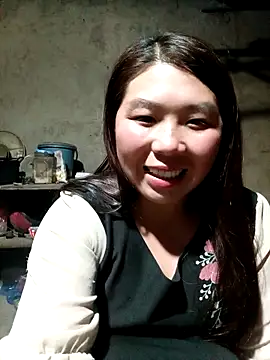 Snapshot of quynhkoolbae chatting on November 2025 12:49:02 PM quynhkoolbae online show from November 2025 12:49:02 PM