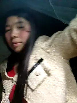 Snapshot of quynhkoolbae chatting on November 2025 12:30:01 PM quynhkoolbae online show from November 2025 12:30:01 PM