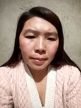 quynhkoolbae online show from February 2026 12:45:01 PM