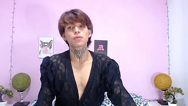 Snapshot of bellamy_095 chatting on May 2026 12:22:02 PM bellamy 095 online show from May 2026 12:22:02 PM