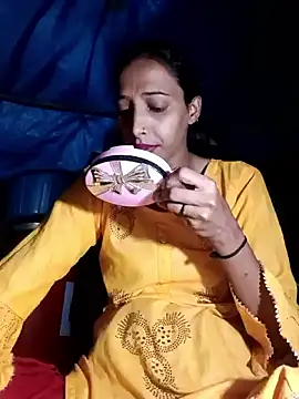 Snapshot of Pinki_thakur_1 chatting on September 2025 07:35:01 PM Pinki thakur 1 online show from September 2025 07:35:01 PM